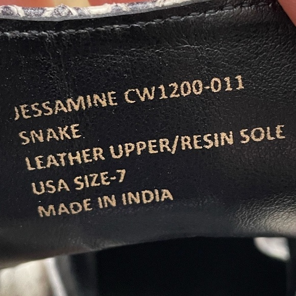 Snake Print Embossed Leather Pointed Toe Gladiator Block Heel Bootie Women Sz 7 - Picture 5 of 9